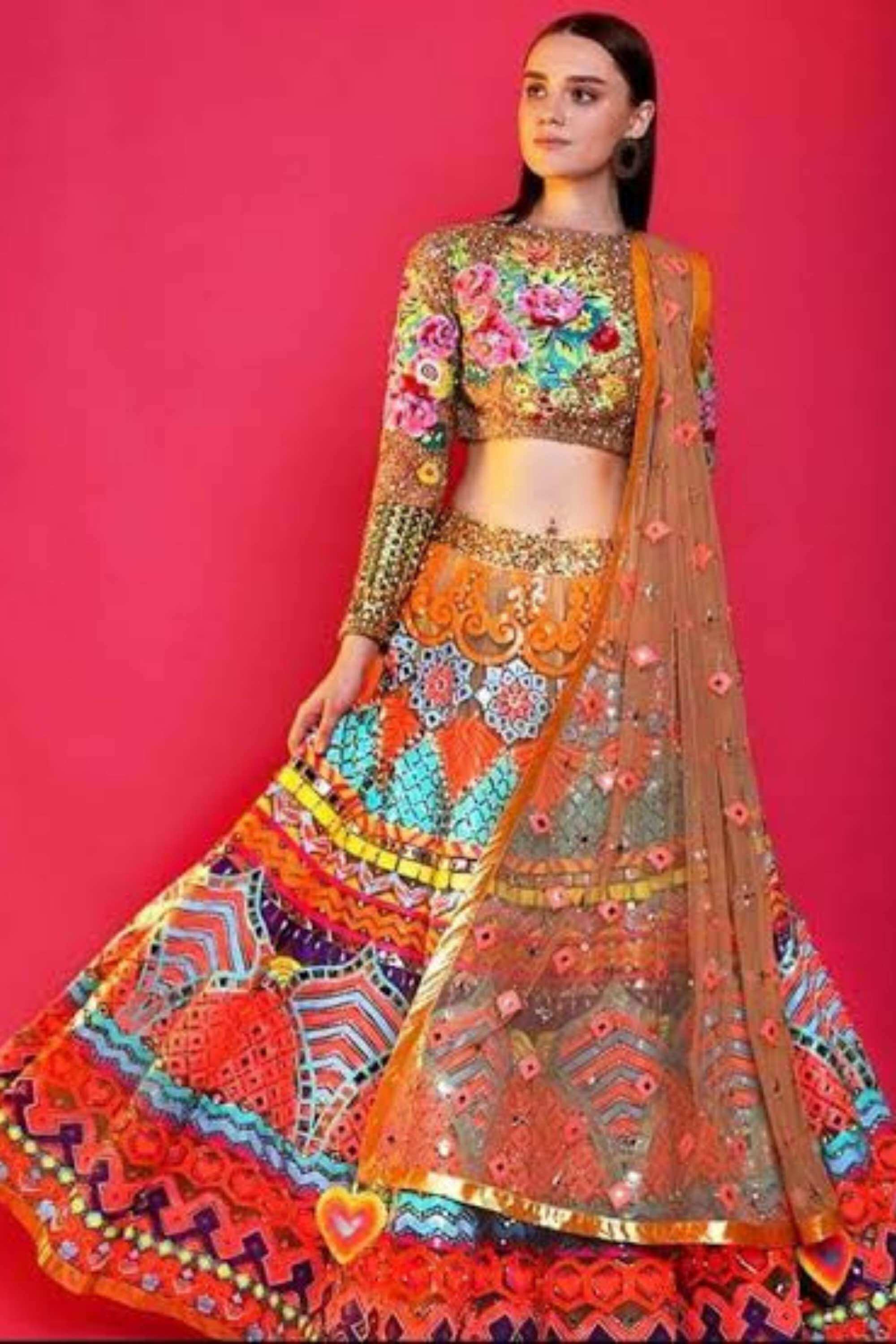 BAROQUE NYRA CUTWORK LEHENGHA