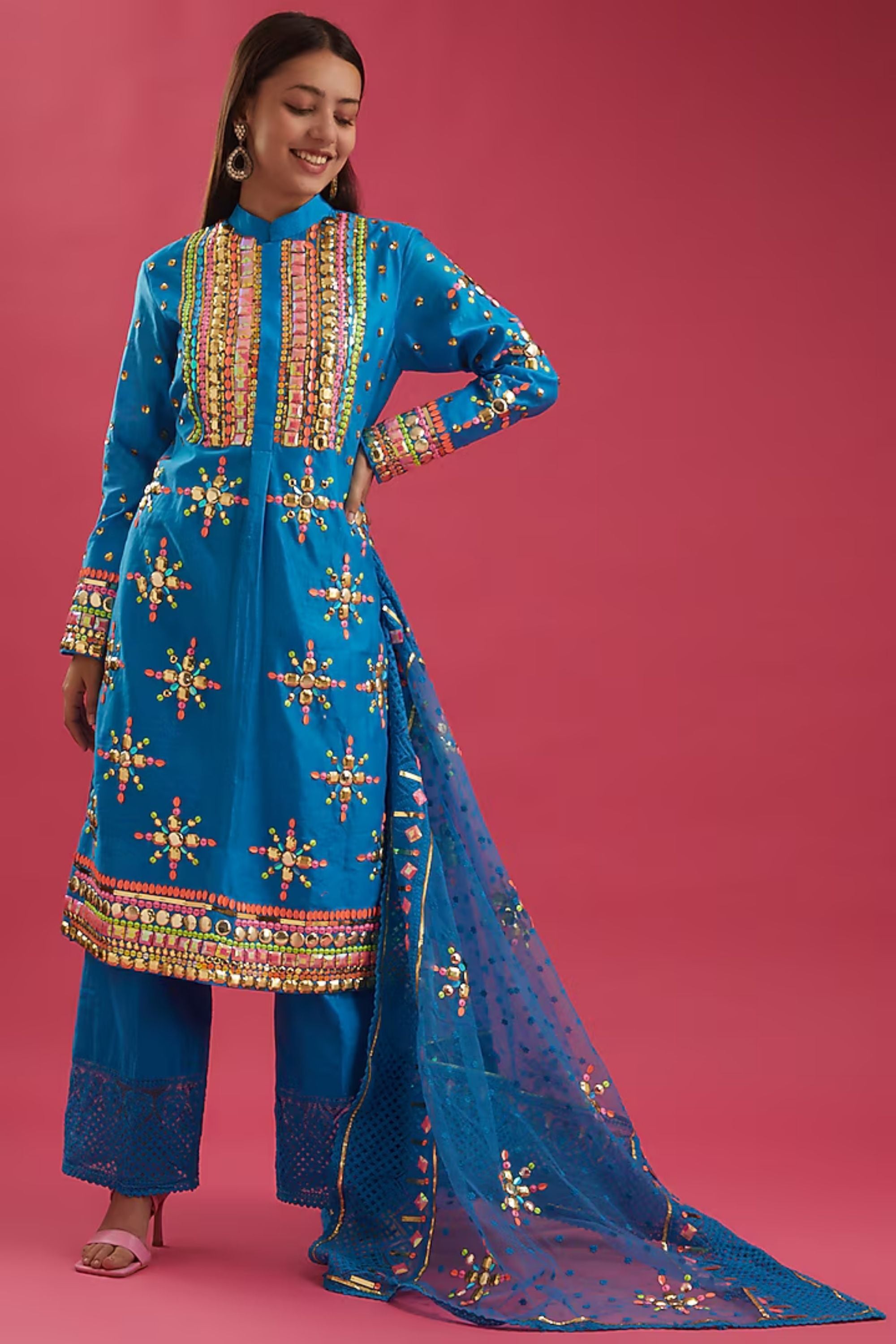 THE NEELA KURTA SET