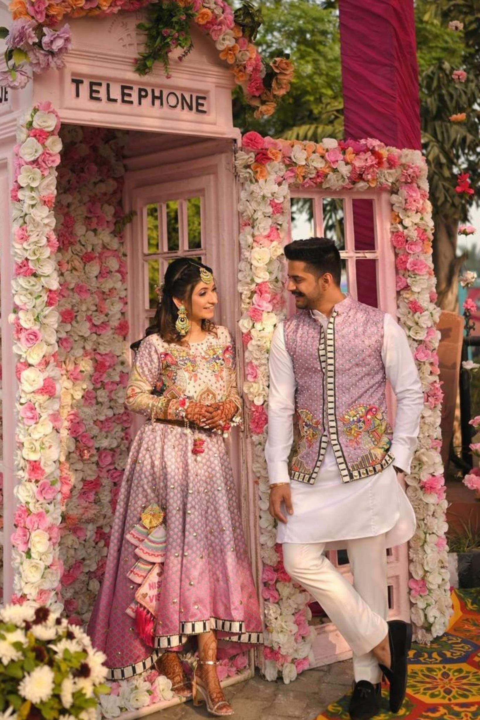 CAROUSEL WORLD COUPLE SET
