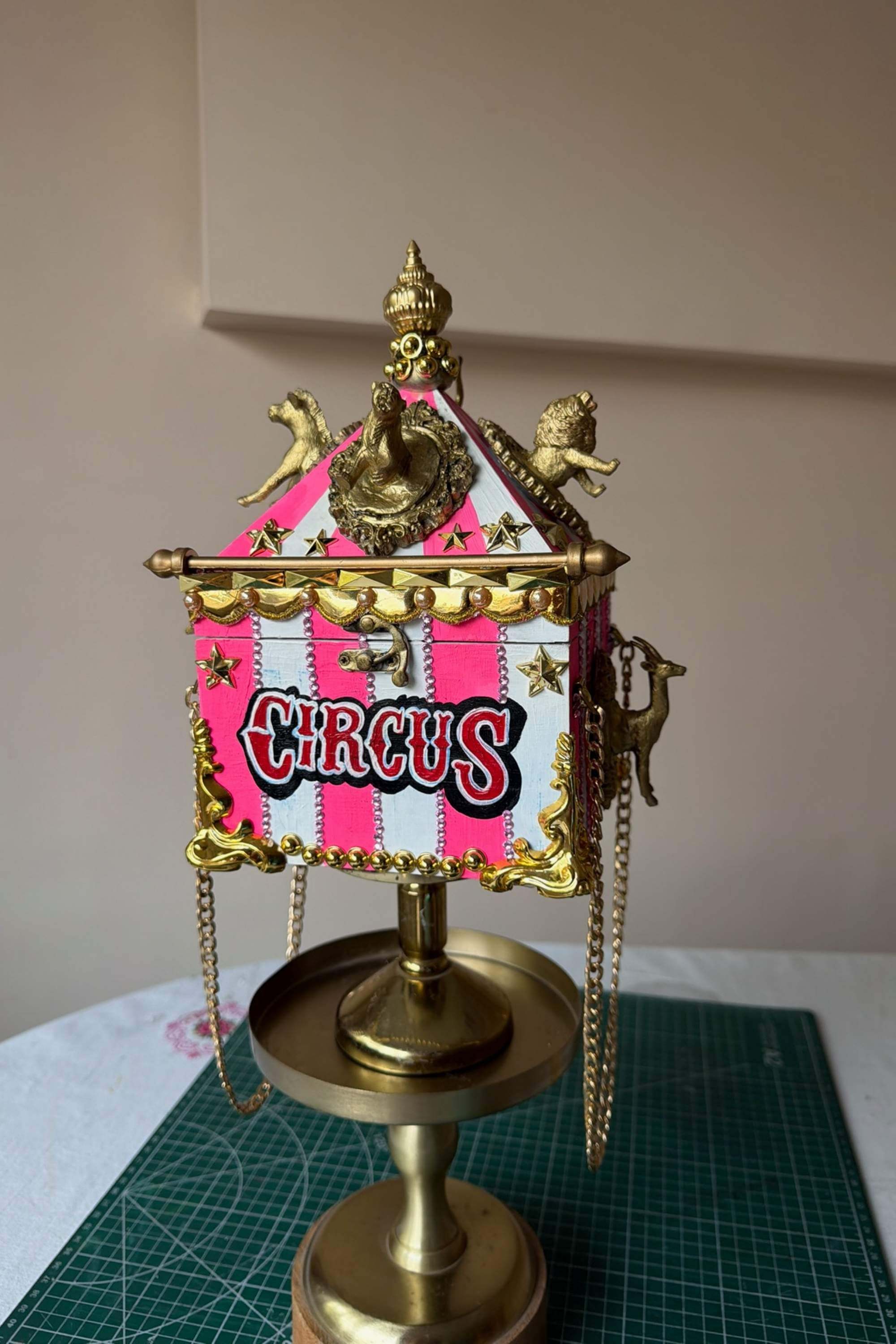 CIRCUS HANDBAG
