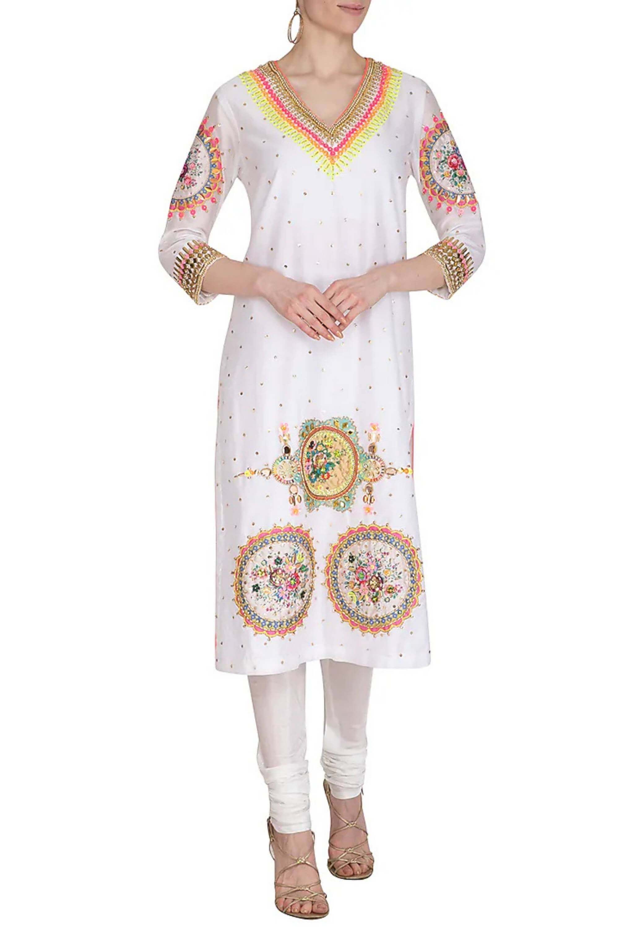 GULDASTA V NECK KURTA