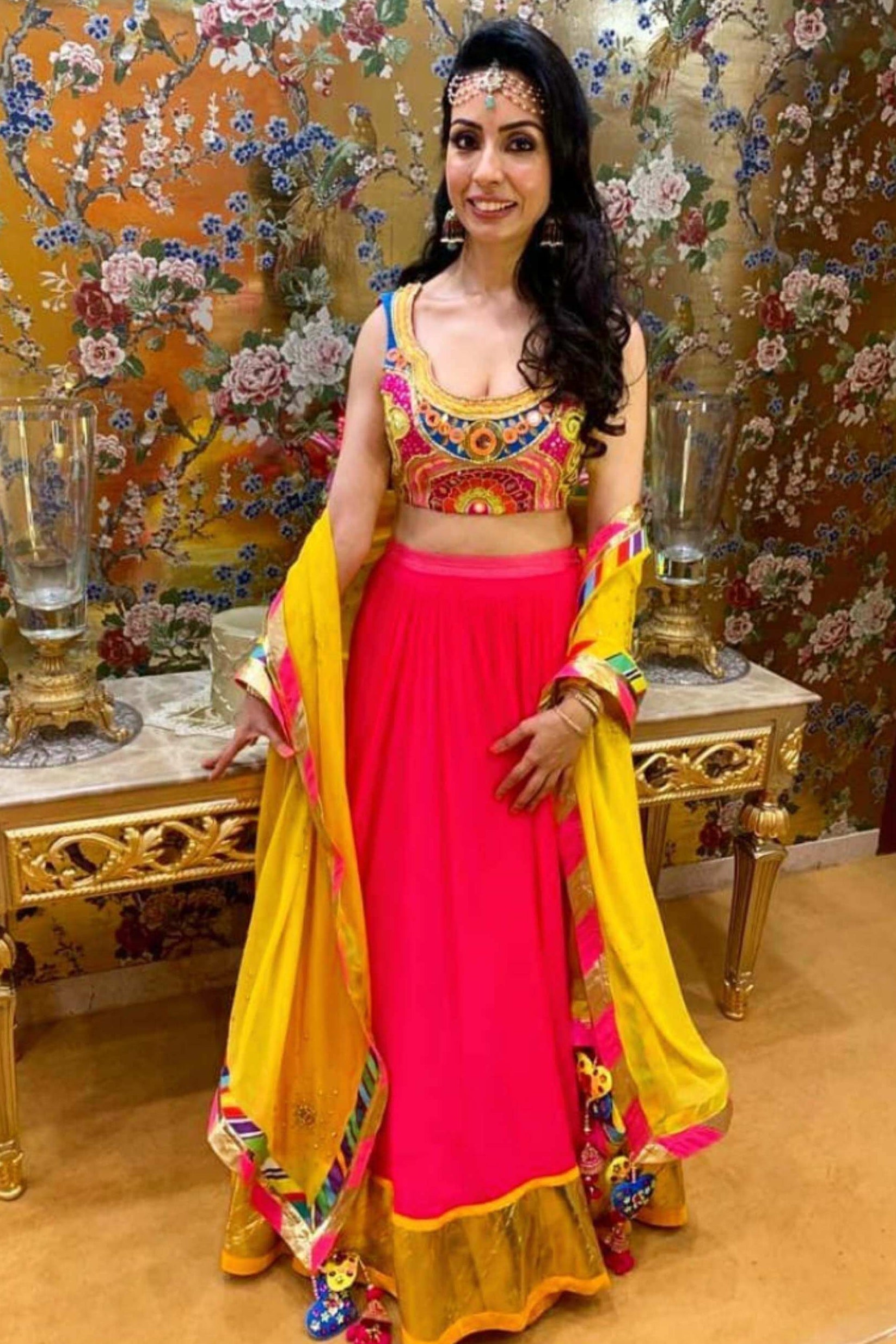 INDIAN MAHAL CUTWORK LEHENGHA SET