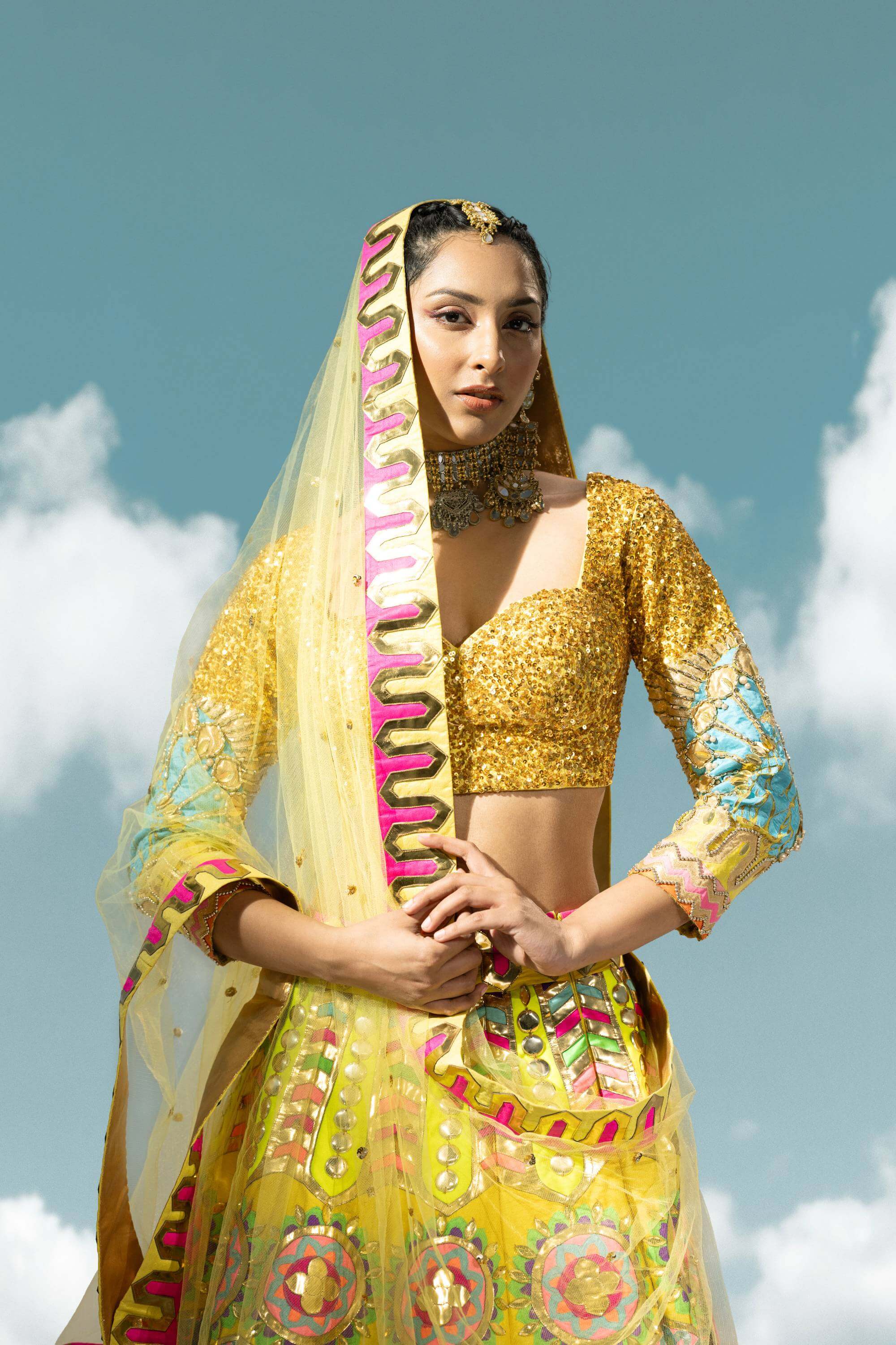 LOVE MAHAL LEHENGHA