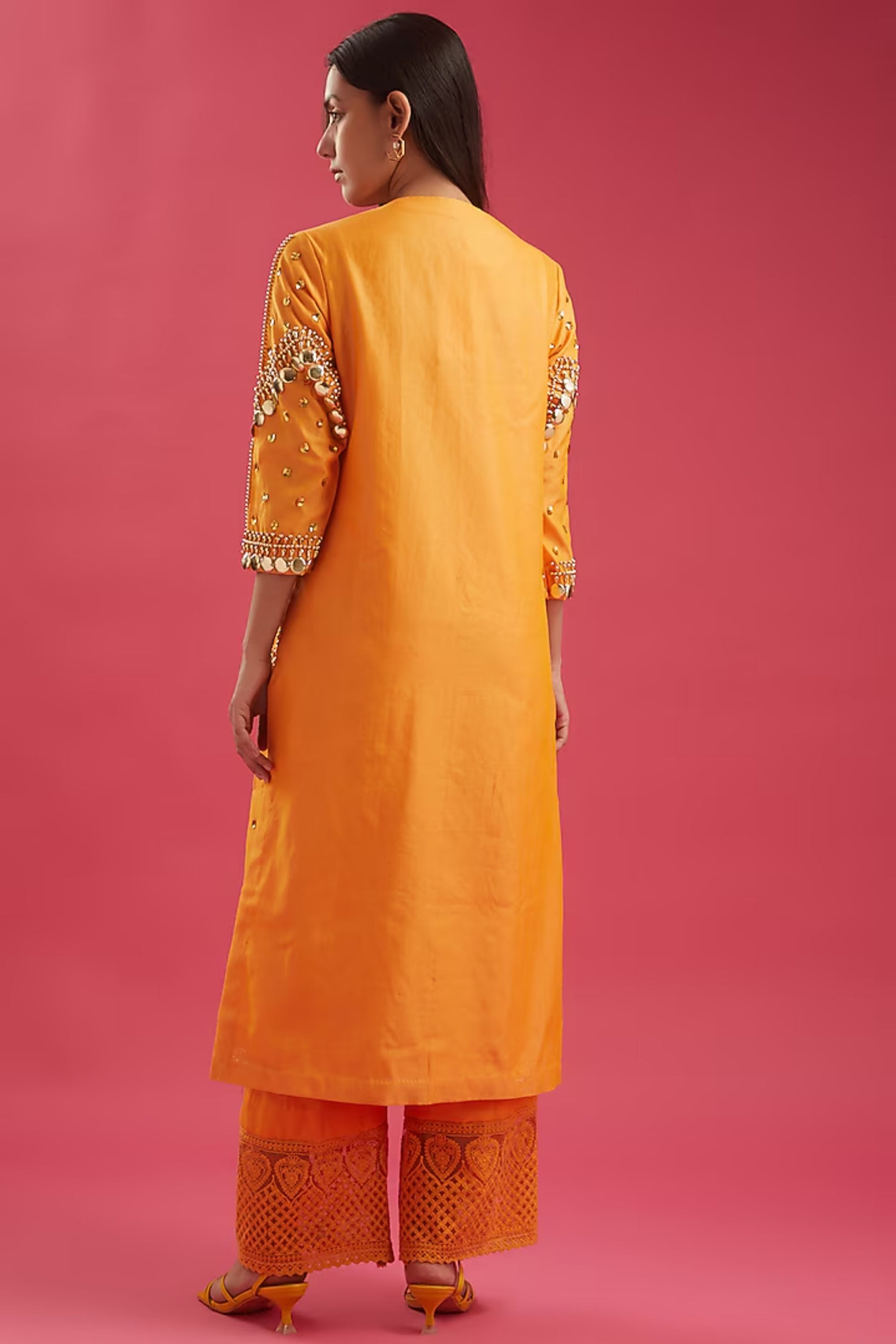 KARNIKA KURTA SET