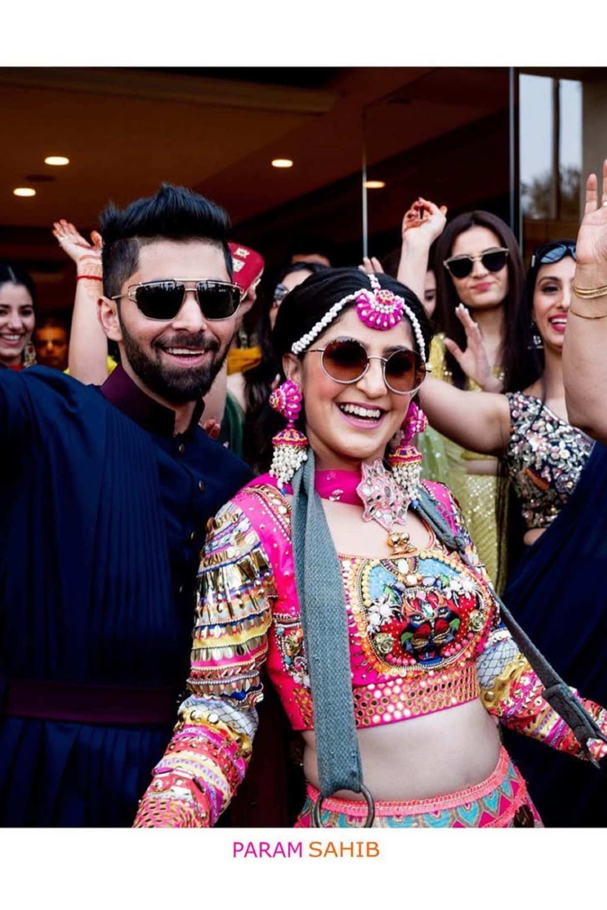 RESHMI PINK MAHAL LEHENGHA