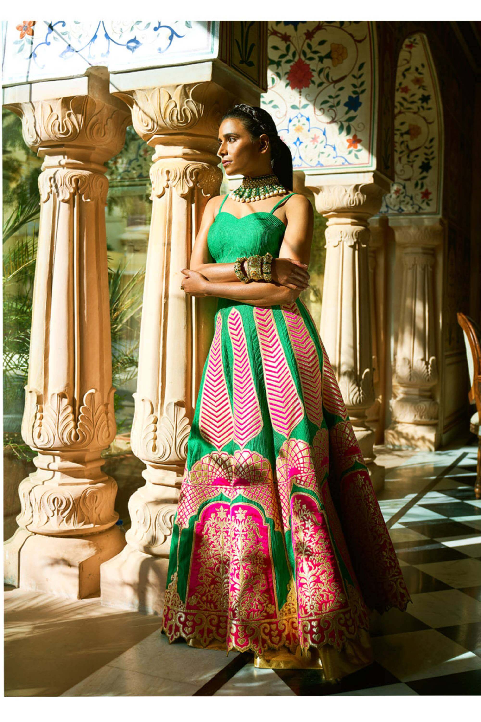 NEELAM PANNA LEHENGHA