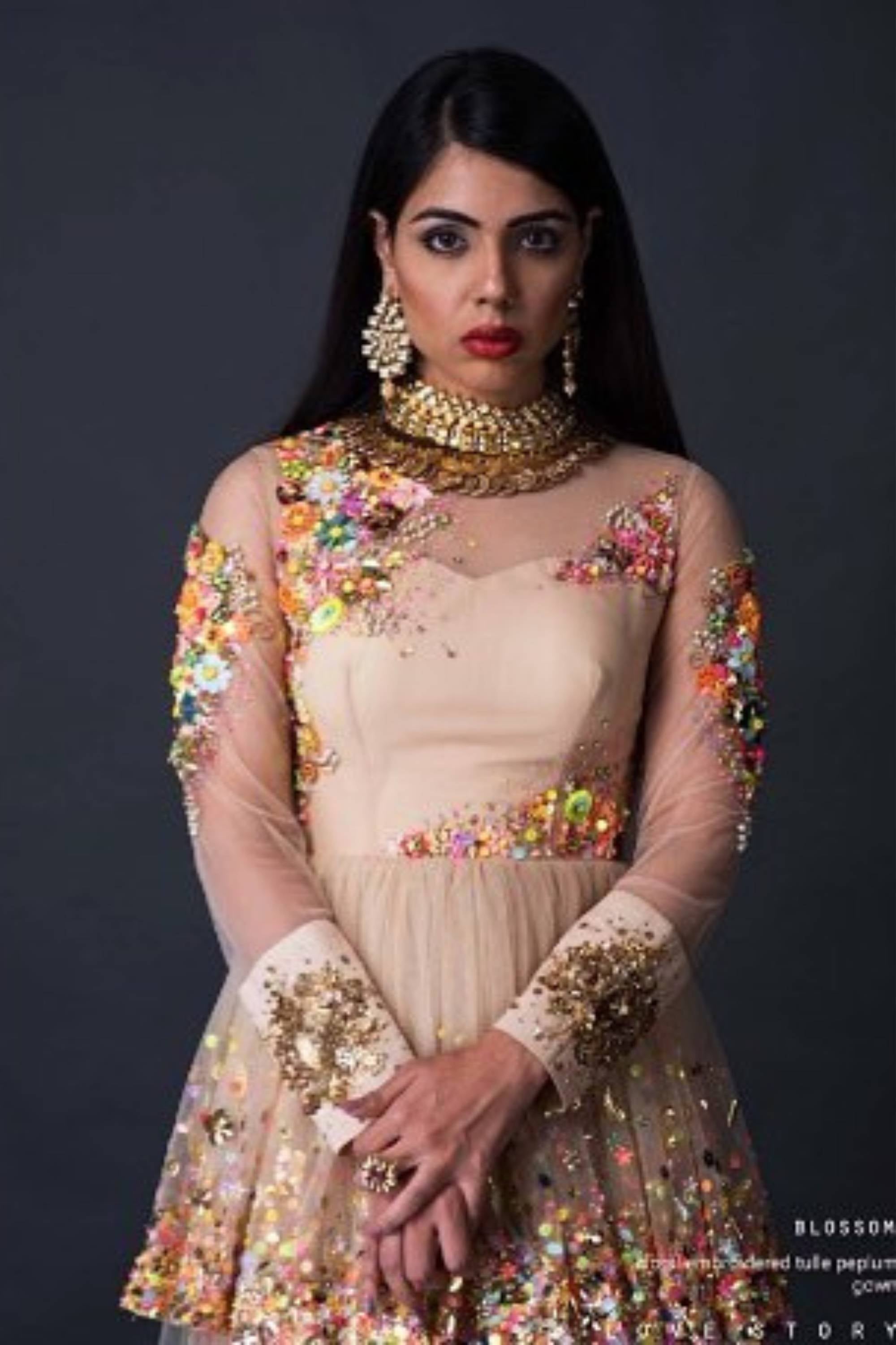 AZINAB NAKASHI SET