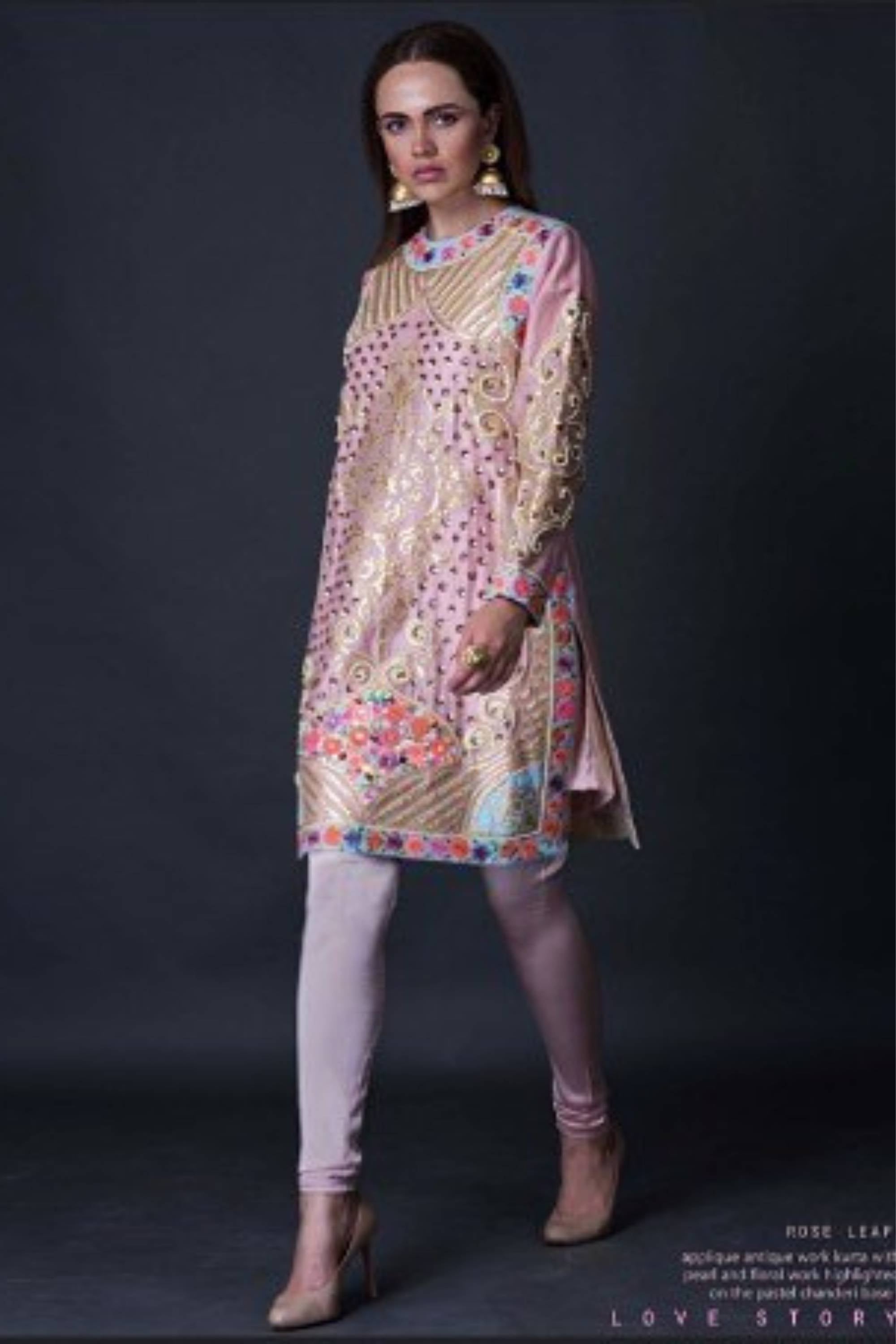 BARQOUE MOTI NAKSHA KURTA