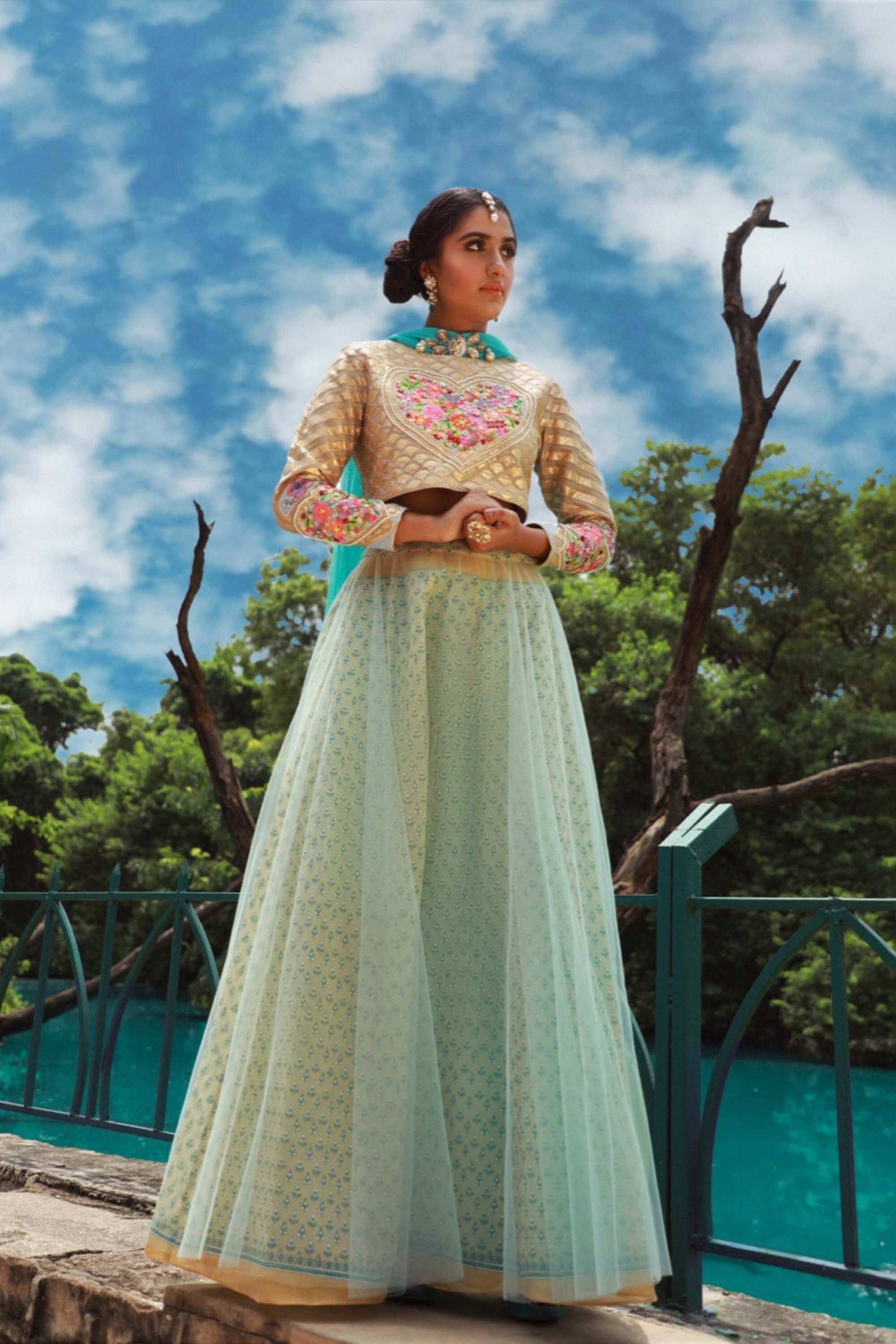 DILBAR CROP TOP LEHENGHA SET