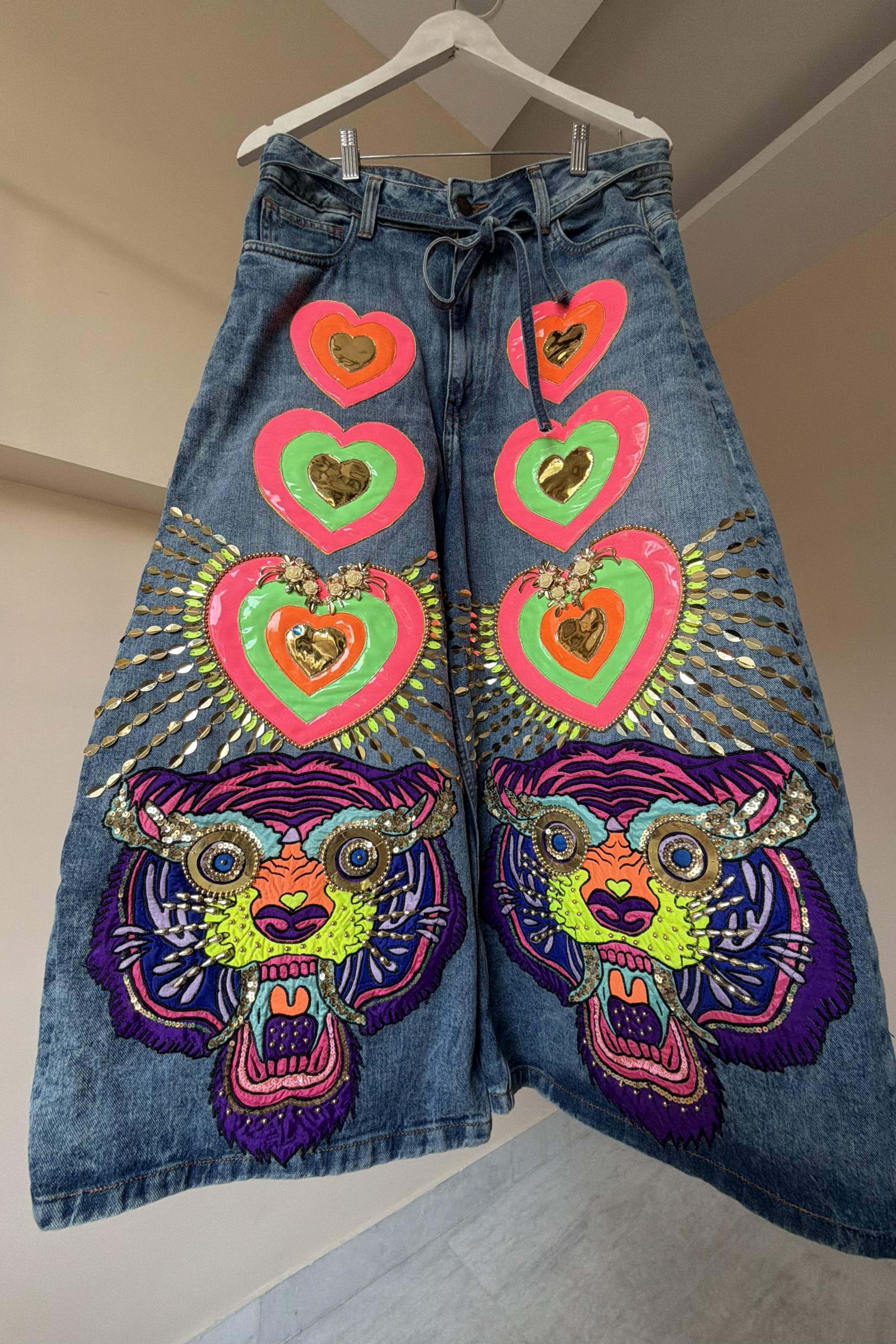 LOVE MAXIMUS PANTS