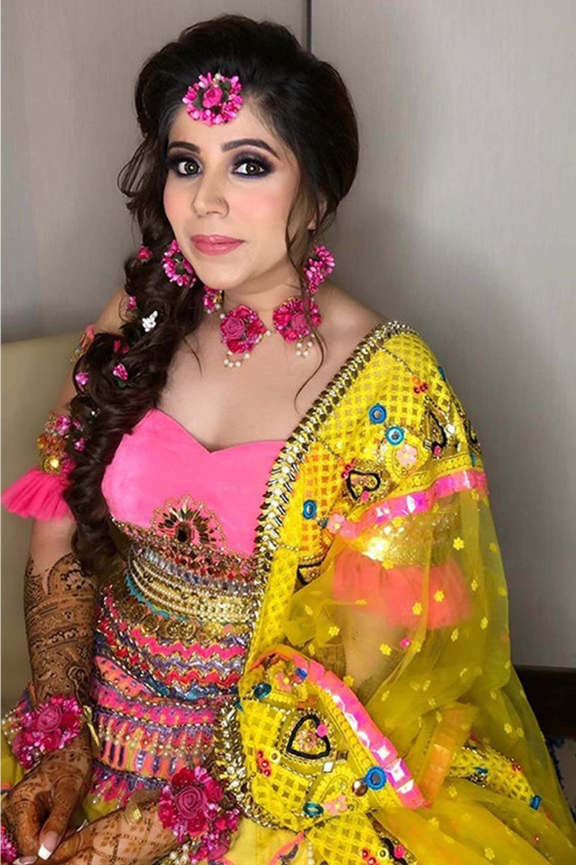MAHAARU HALDI LEHENGHA