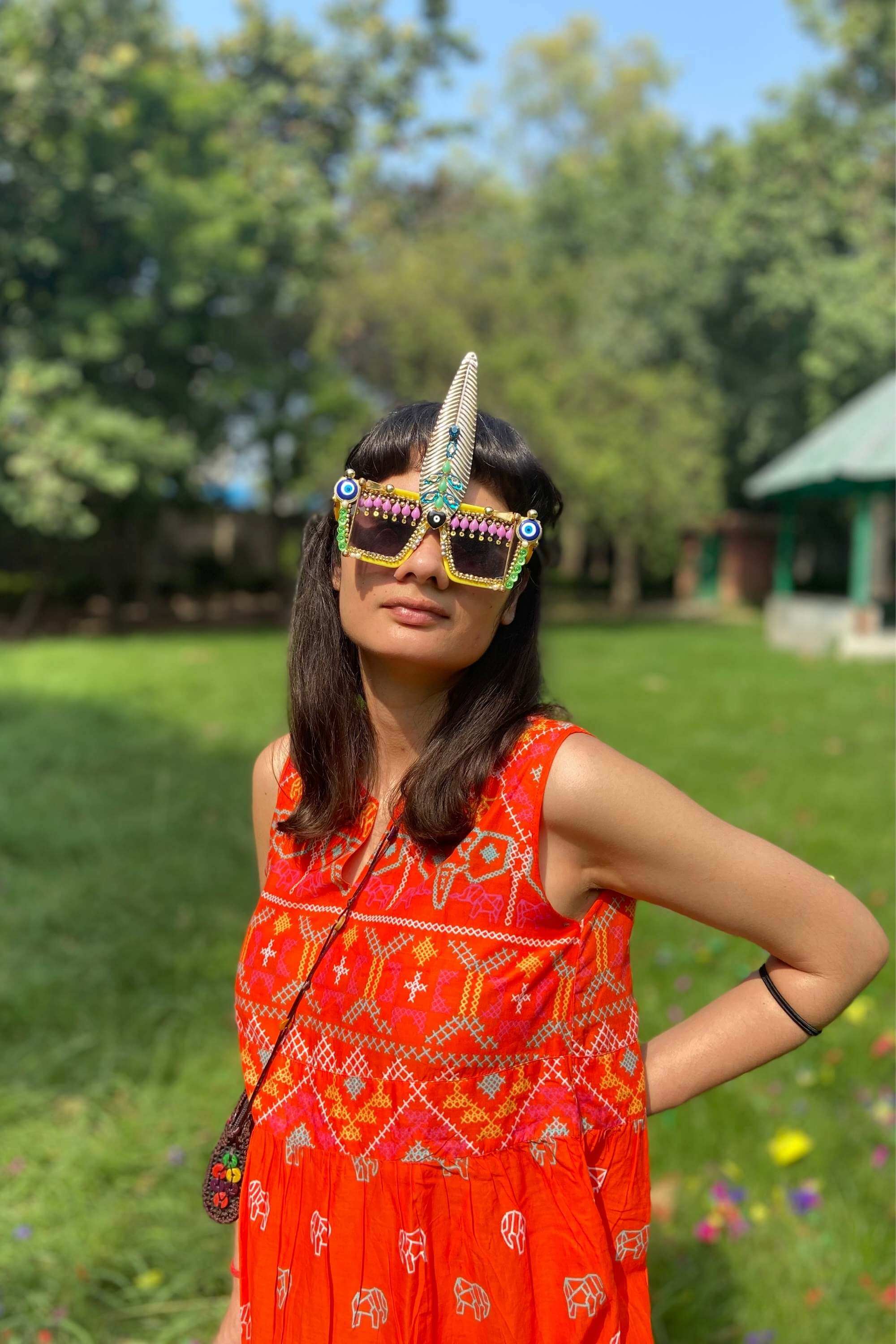 METAL LEAF SUNGLASSES