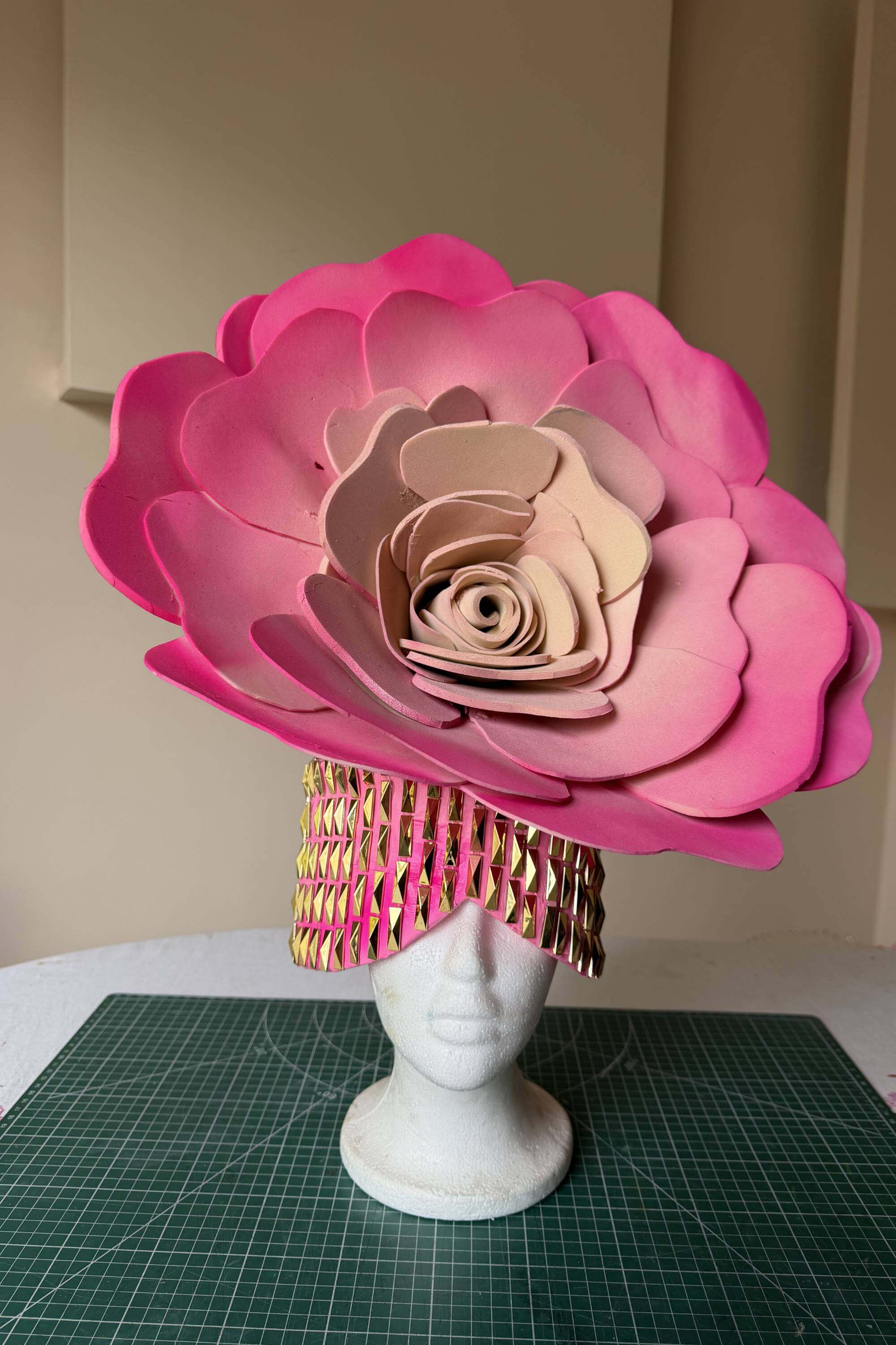 OMBRE GIANT FLORALHEAD