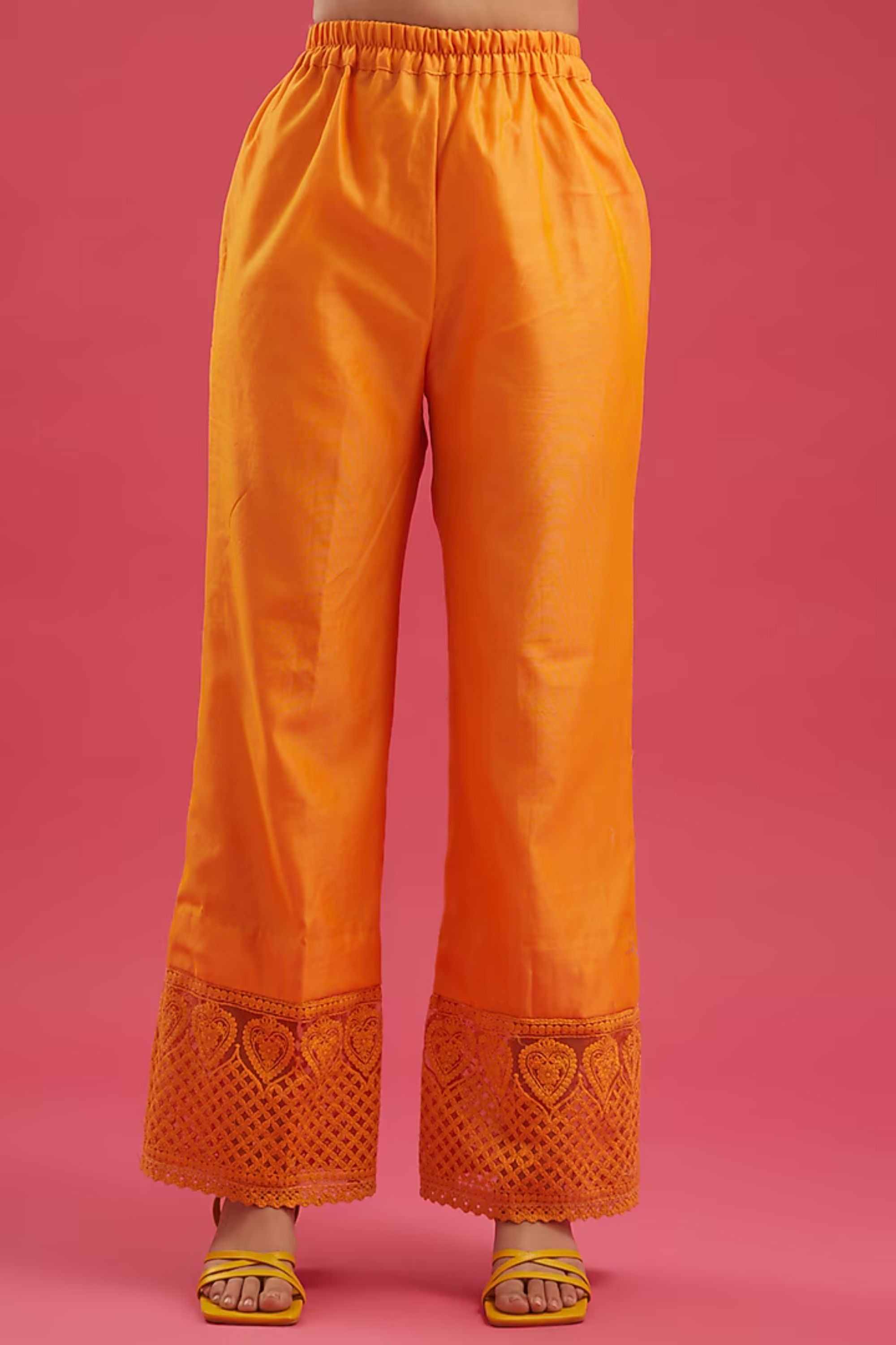 KARNIKA KURTA SET