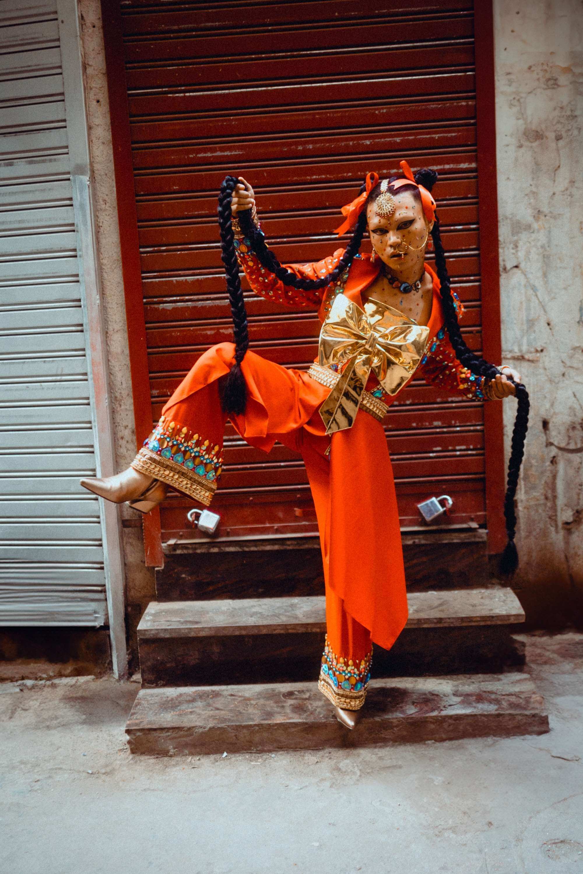SINDDOR LAL PANT SUIT