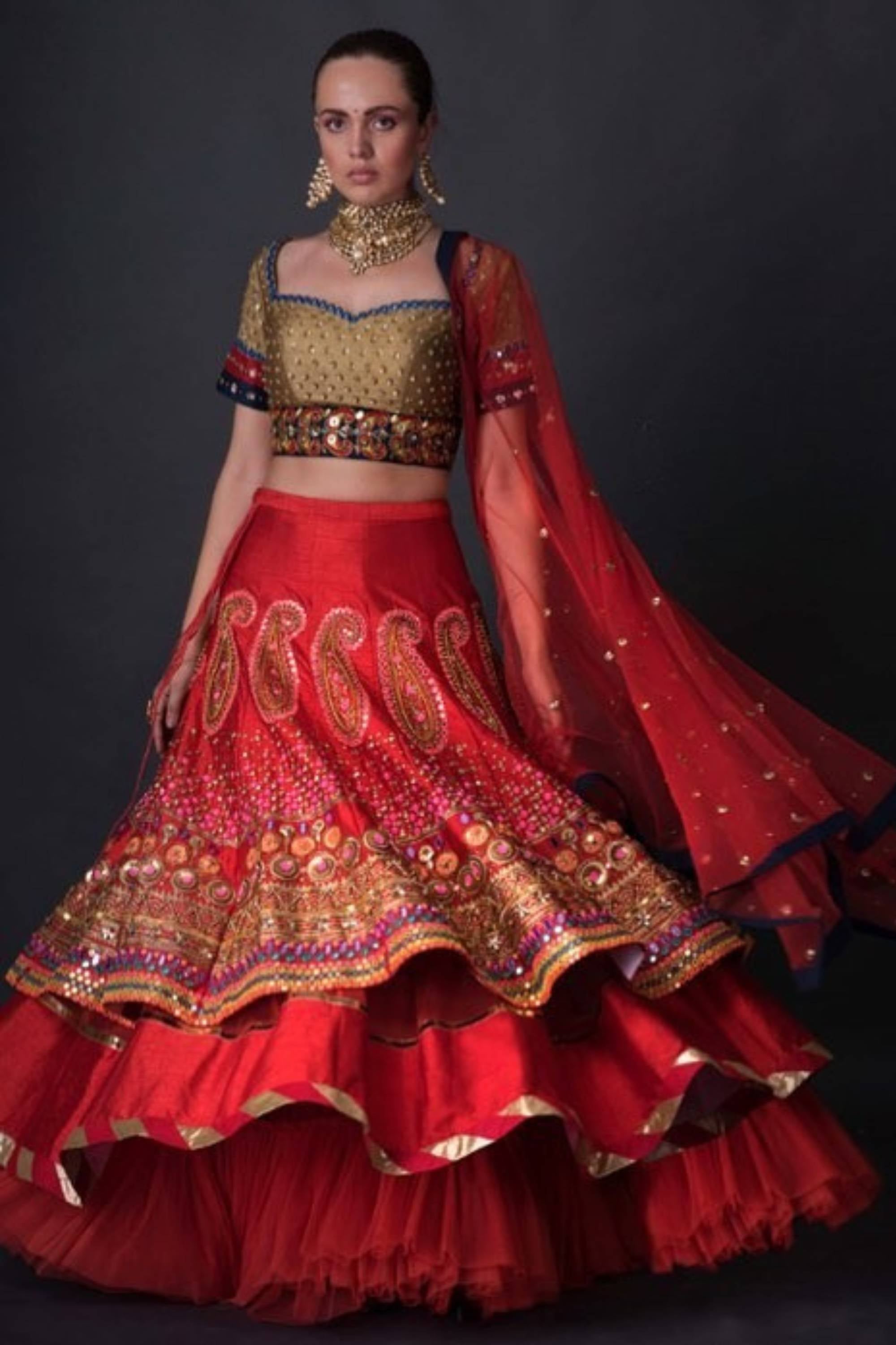 SINDOORI LAL LEHENGHA